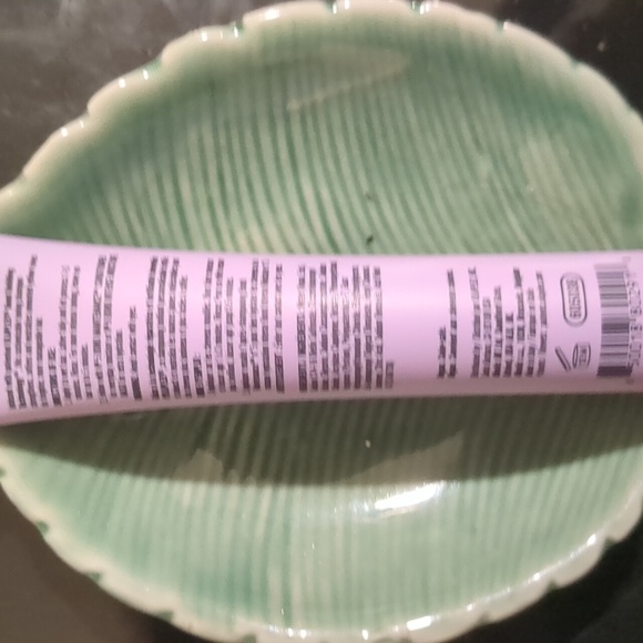 Bond Enhancing Shampoo - Picture 2 of 3